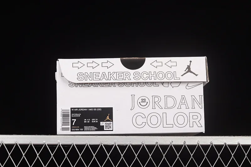 All Categories Air Jordan Jordan Series Basketball Shoes Air Jordan 1 Mid Air Jordan 1 Mid GS "Schematic" AJ1 Joe 1 White Graffiti Zhongbang Basketball Shoes DQ1864-100
